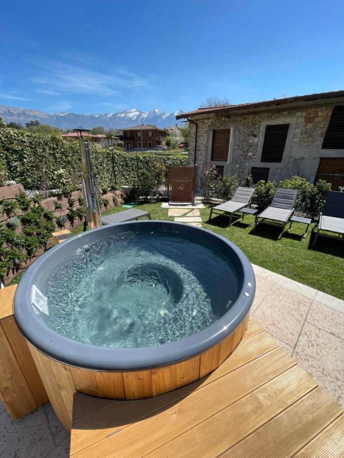 Borgo Cantagallo Casa Ofelia Tremosine ภายนอก รูปภาพ